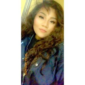 Meet your Posher, Debra